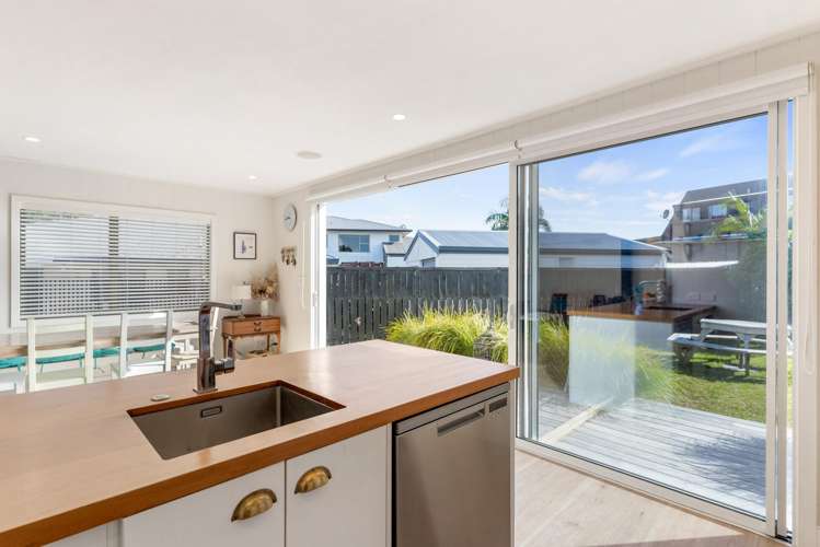 135 Mayfair Ave Whangamata_5