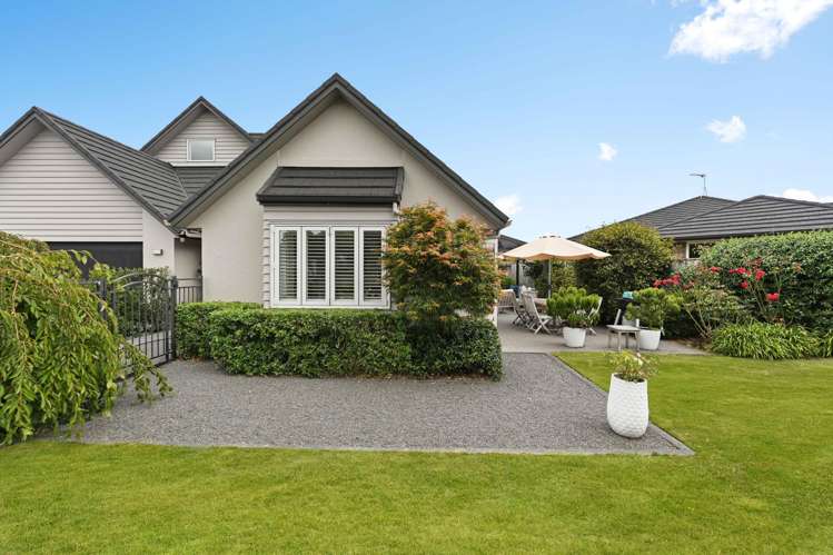 194 Saint James Drive Huntington_1