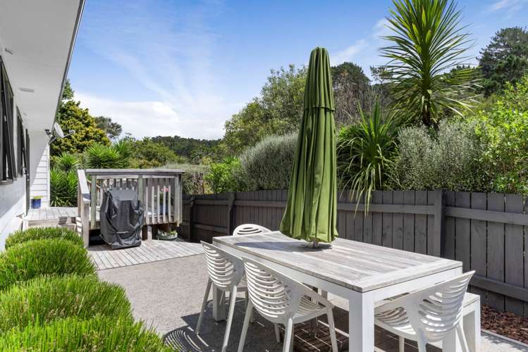2/136 Lynn Road Bayview_13