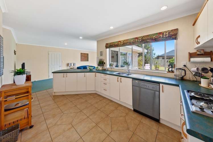 13 Maghera Drive East Tamaki Heights_9