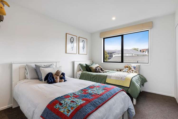 8 Reg Pearce Way Glen Innes_21