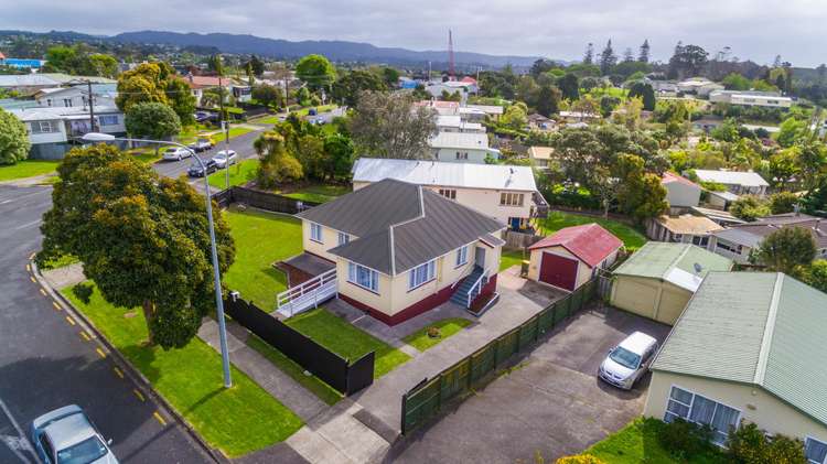 6 Brandon Road Glen Eden_16