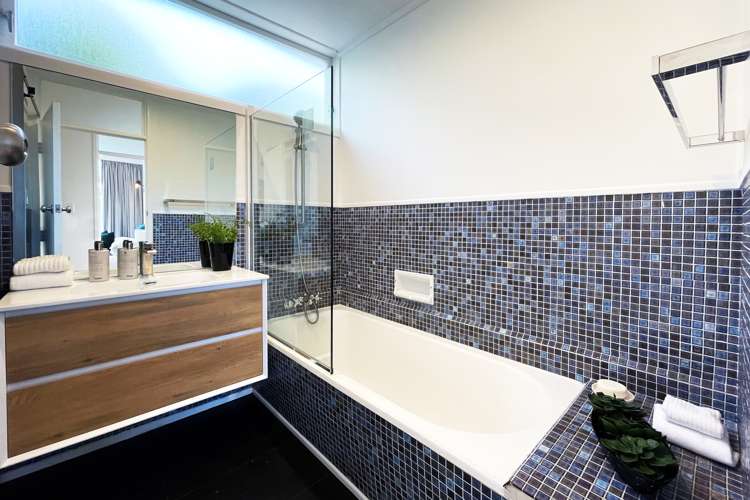 12 Felton Mathew Avenue Saint Johns_15