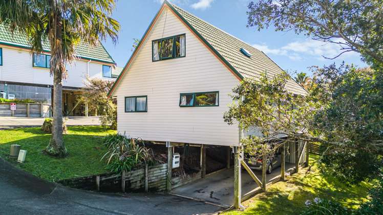 27 Brookvale Park_0