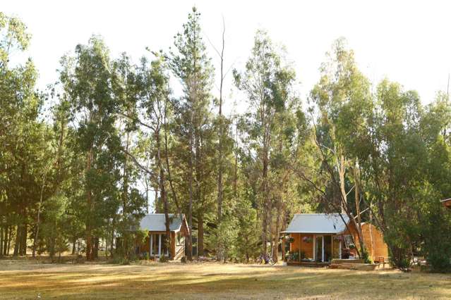 Exceptional Lifestyle 15 Minutes from Wanaka