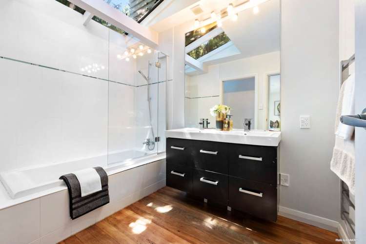 15 Taraire Road Titirangi_10