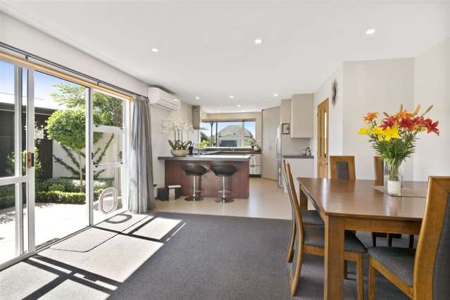 5 Country Place Burwood_2