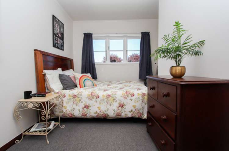 2 Bains Avenue 1074_16