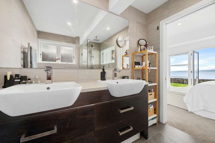 2/259 Hurstmere Road Takapuna_21