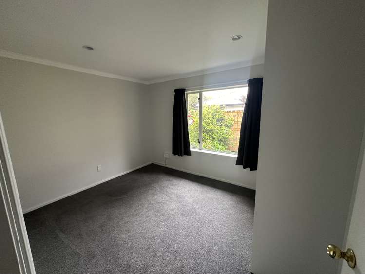 2/59a Rudds Road Linwood_8