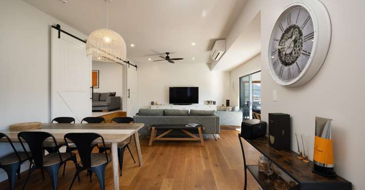 12a Broadway Picton_8