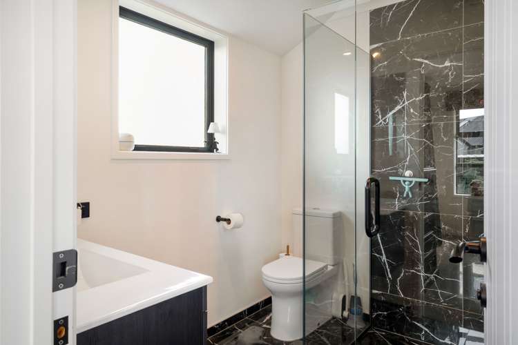 47 Summers Road Darfield_22