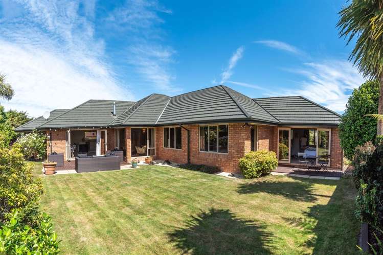 14 Ashton Mews Casebrook_22