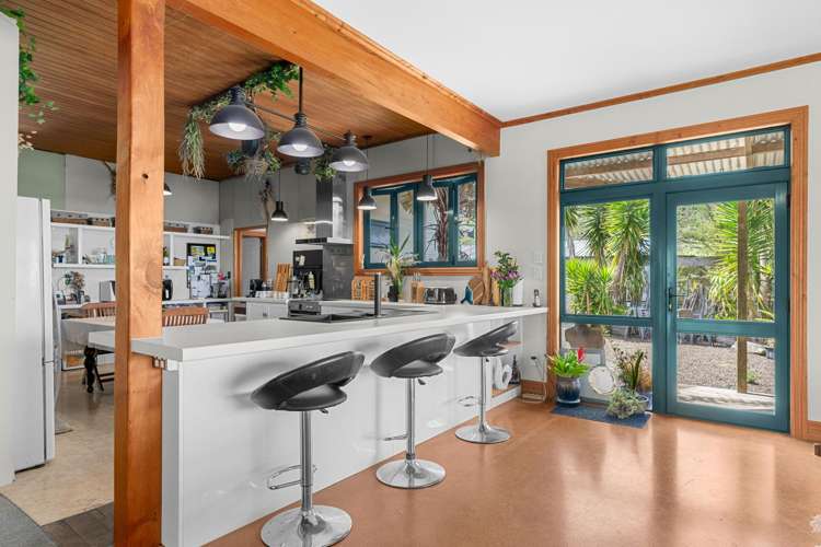 167 Summer Road Tinopai_12