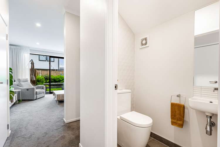 16 Wai Place Westgate_22