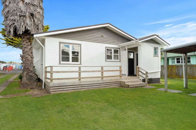 21 Scott Street Elgin_15