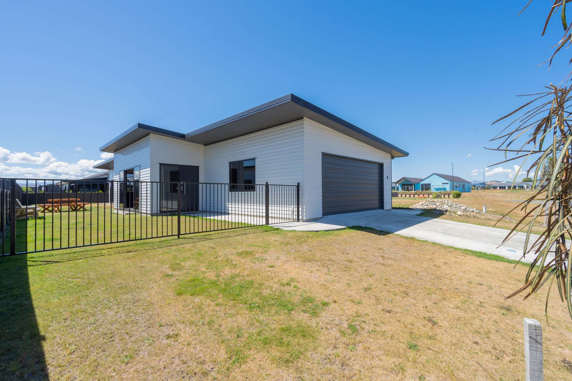 6 Red Deer Place Te Anau_0