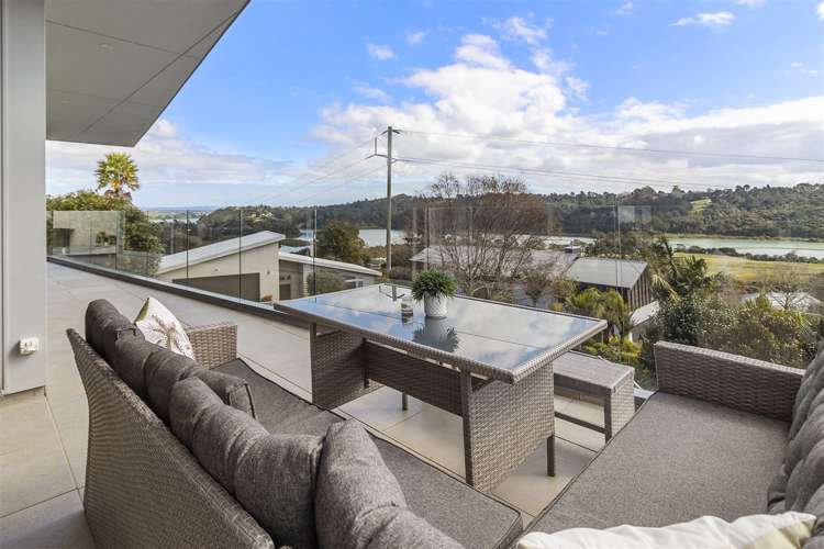 146 Kittiwake Drive Schnapper Rock_10