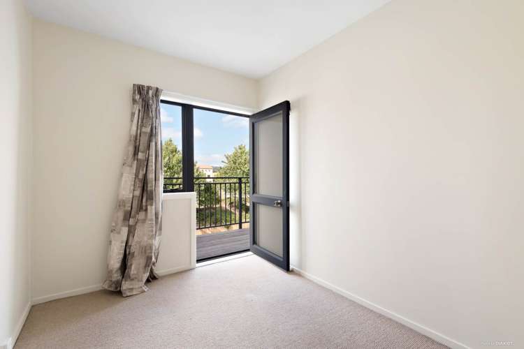 23/6 Ambrico Place New Lynn_11