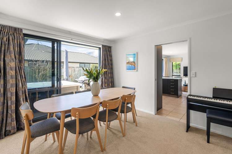 9 Carrington Drive_4