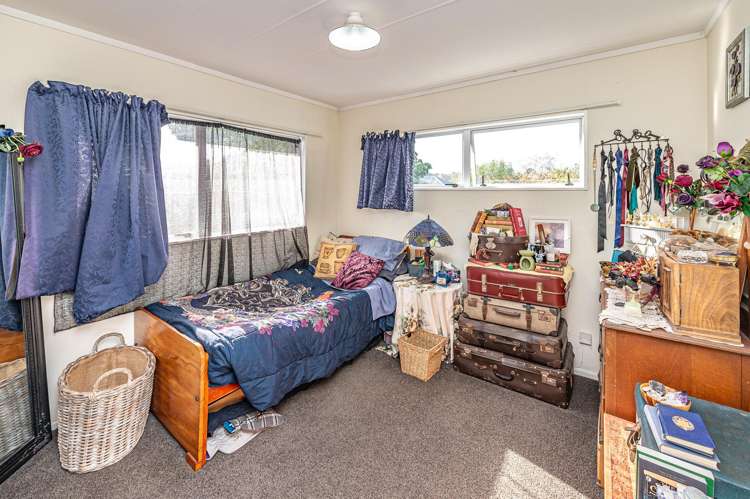 4 and 4A Kells Avenue Aramoho_23