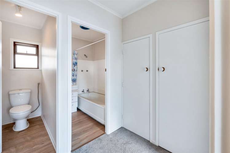 2/115 Mcleod Road Te Atatu South_12