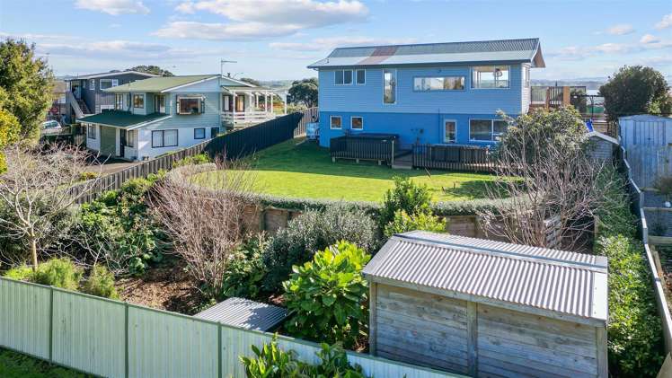 172 Torkar Road Clarks Beach_32