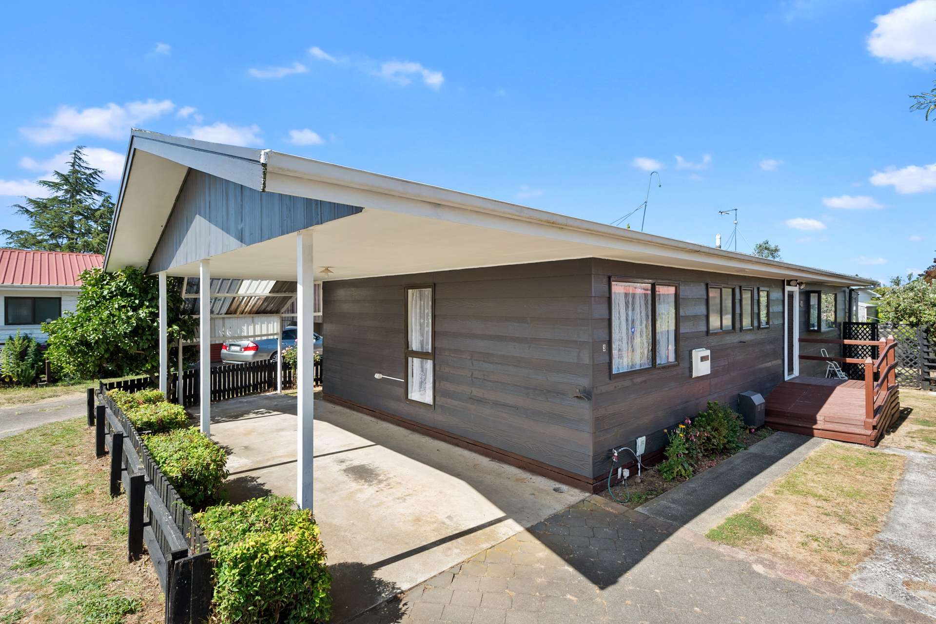 3/55 Tuhikaramea Road Dinsdale_0