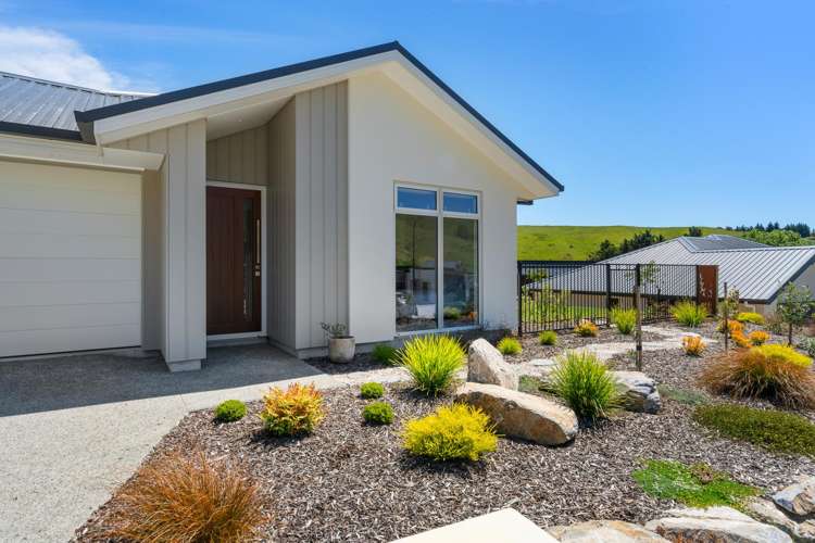 84 Sunningdale Drive_0