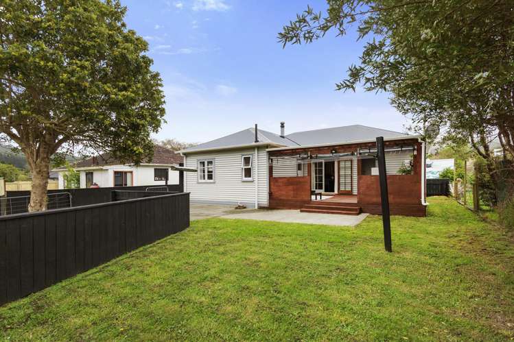 30 Moores Valley Road_2