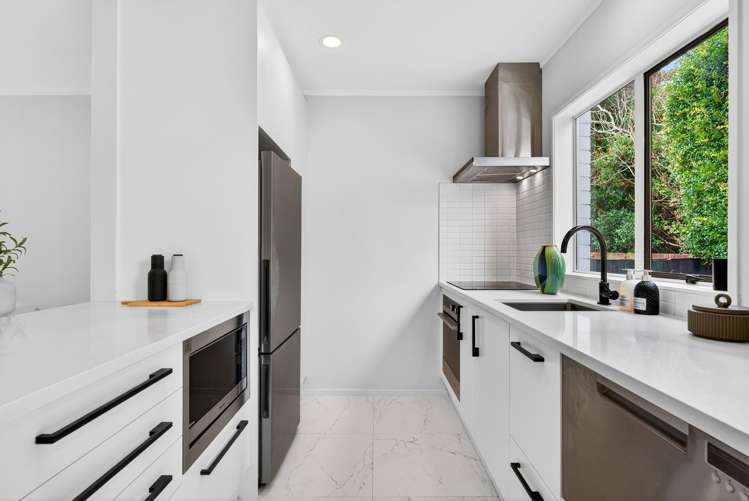 2/5a Tobruk Crescent Milford_1