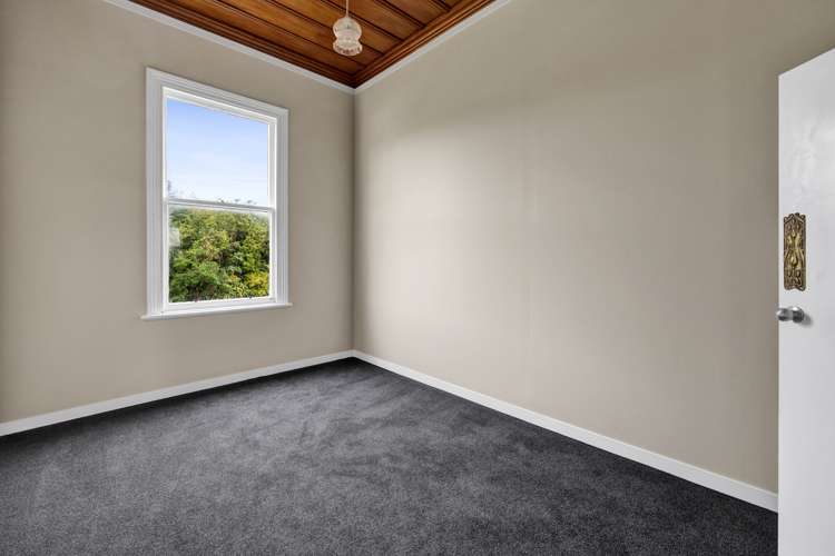 20 Cambridge Street Patea_9