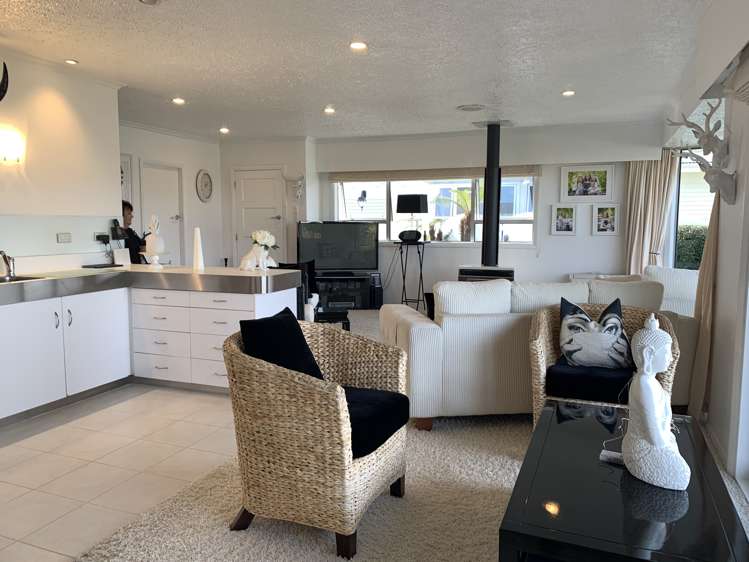 165 Hall Street Hokitika_8