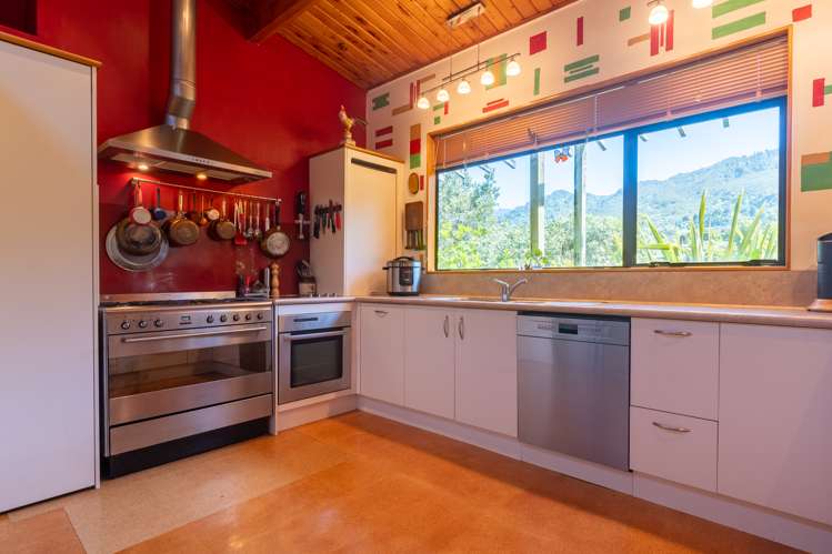 30 Totara Avenue Collingwood_17