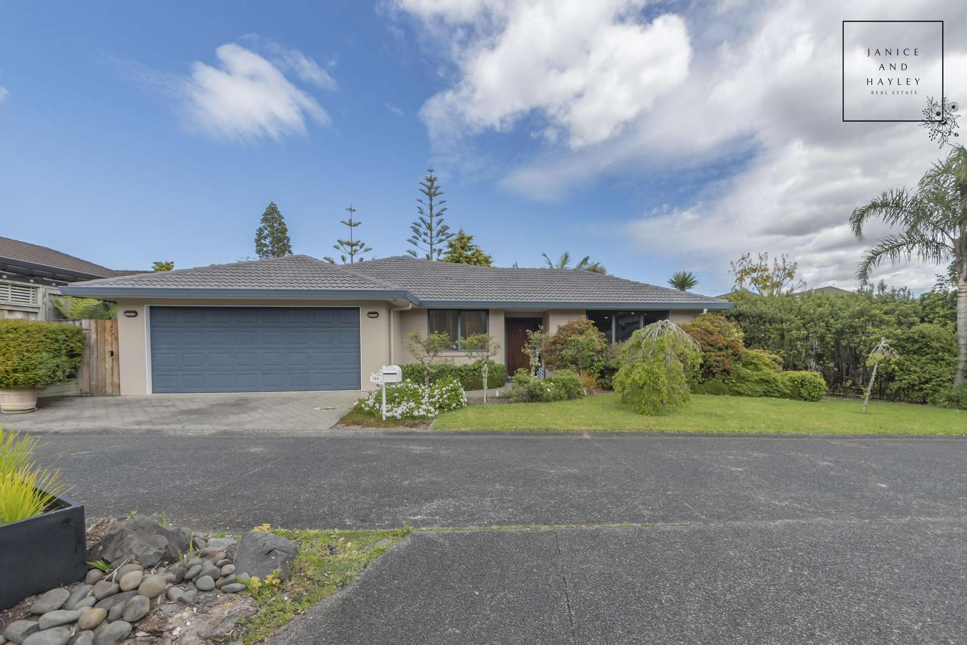 144 Charles Prevost Drive The Gardens_0