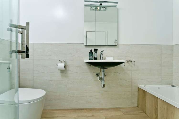 11 Penguin Drive Murrays Bay_17