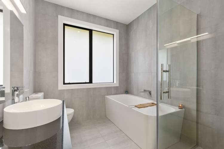 27 Church View Road Waiau Pa_16