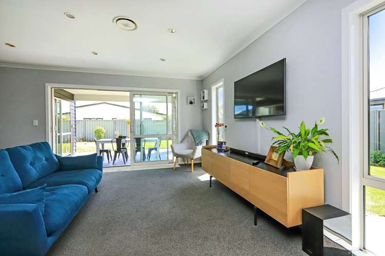 6 Begley Place Frimley_6