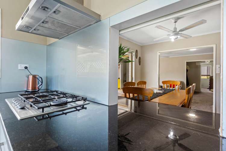 6 Suwyn Place Manurewa_22