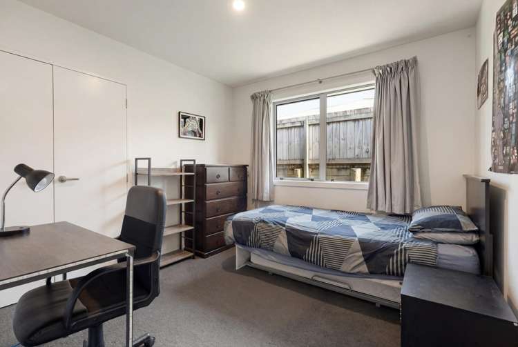 35 Fairfax Crescent Pyes Pa_10