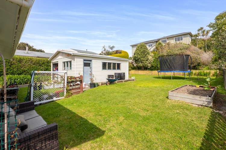 81 Tasman Road Otaki Beach_18