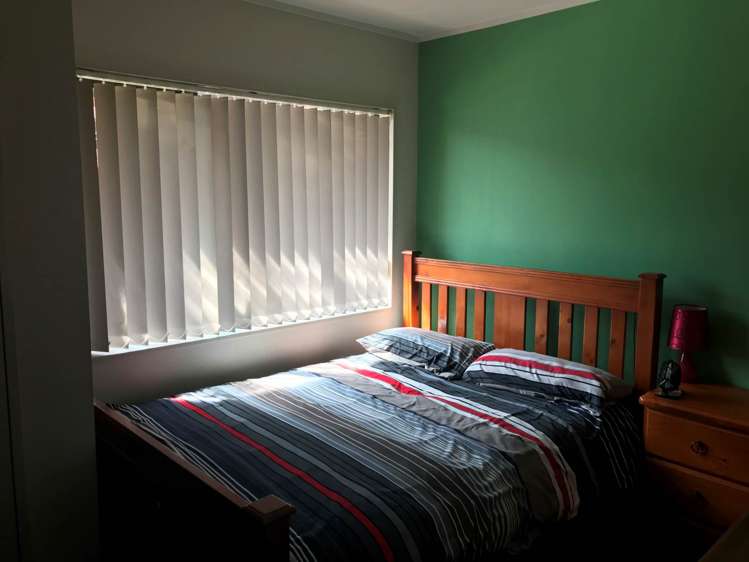 39 Langiola Drive Favona_9