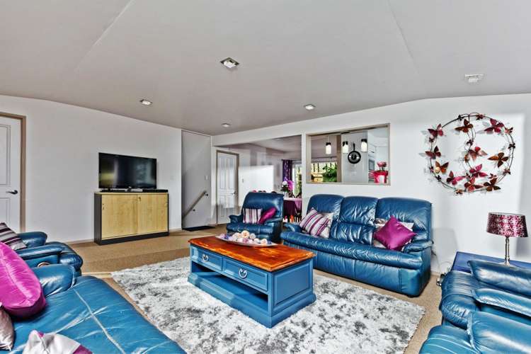 2/615 East Coast Road Browns Bay_15