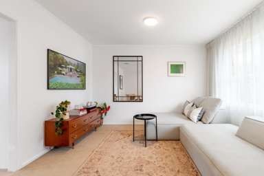 2/102 Victoria Street_1