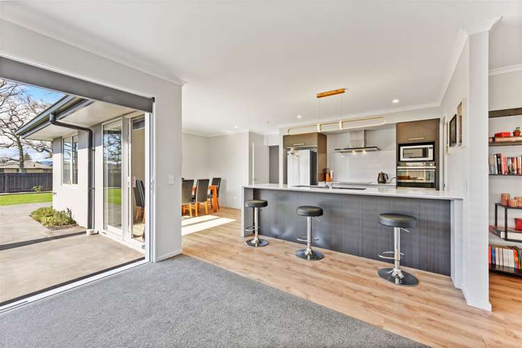 15 Oakdale Grove Richmond_5