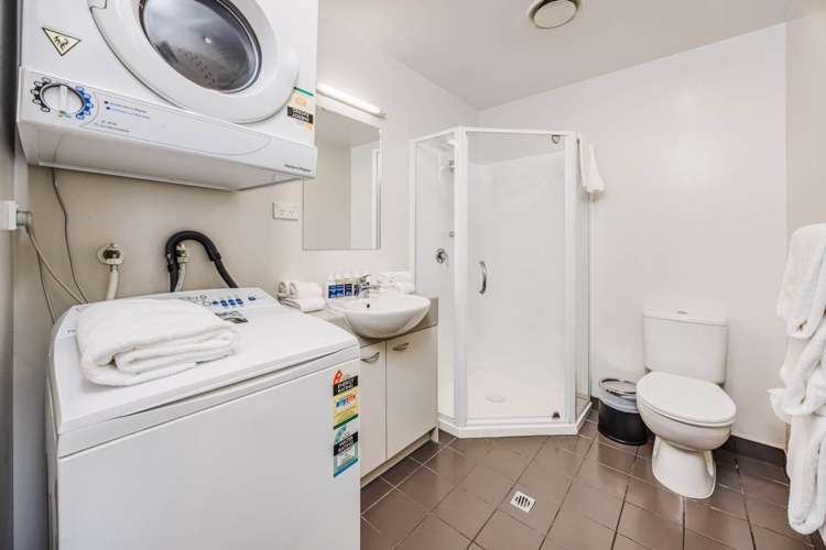 508/17 Amersham Way Manukau_10