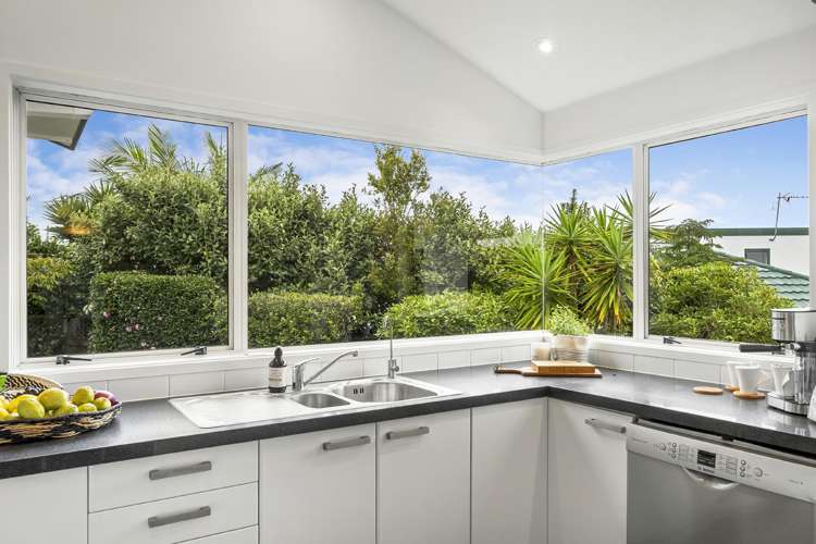 63 Fitzwilliam Drive Torbay_8