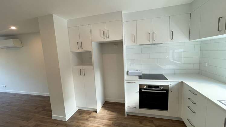 10 Whanui Place Māngere Bridge_15