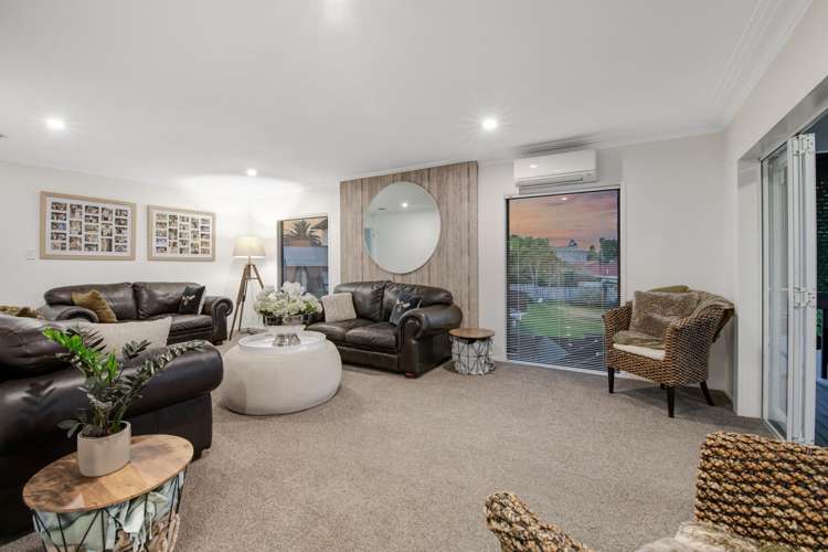 42 Albatross Road Red Beach_20