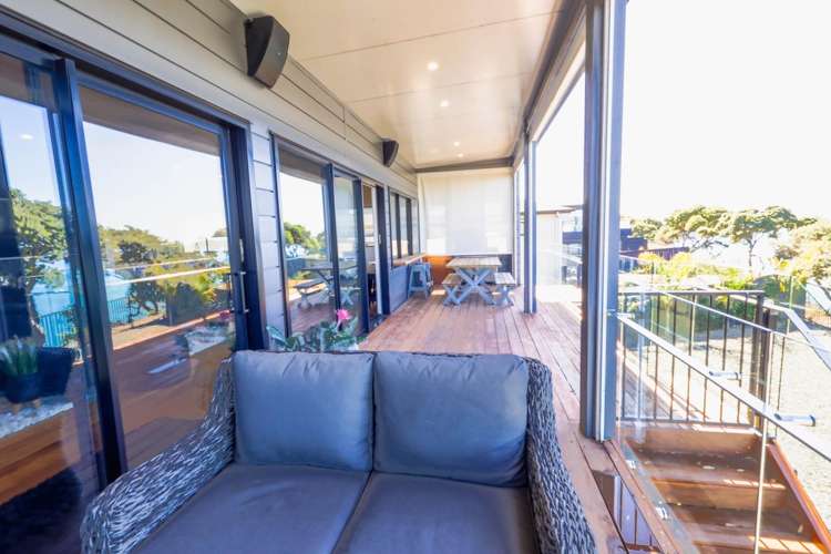 57 Hawaiian Parade Arkles Bay_15